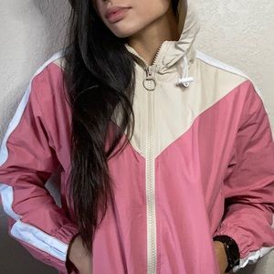 Geometric V-Neck Raincoat in Pink & Beige